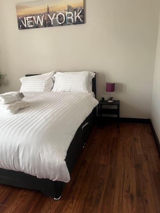 One Bedroom Apartment In Gorgie With New Central Heating System EDI Exterior foto